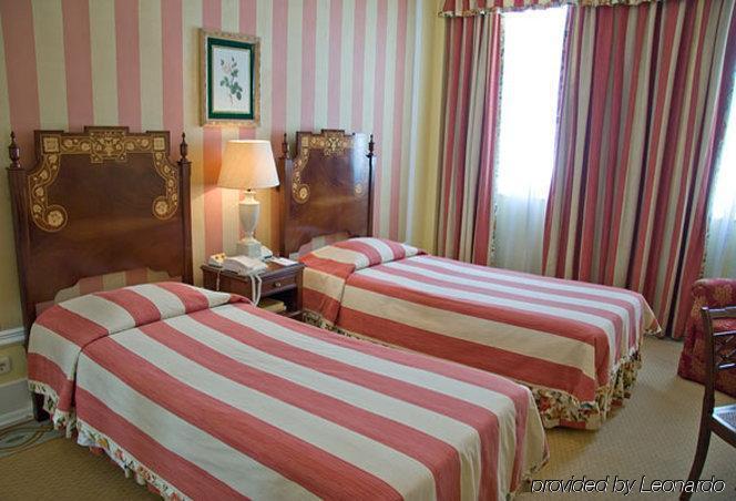 Hotel Avenida Palace Lisboa Pokoj fotografie A room at the hotel