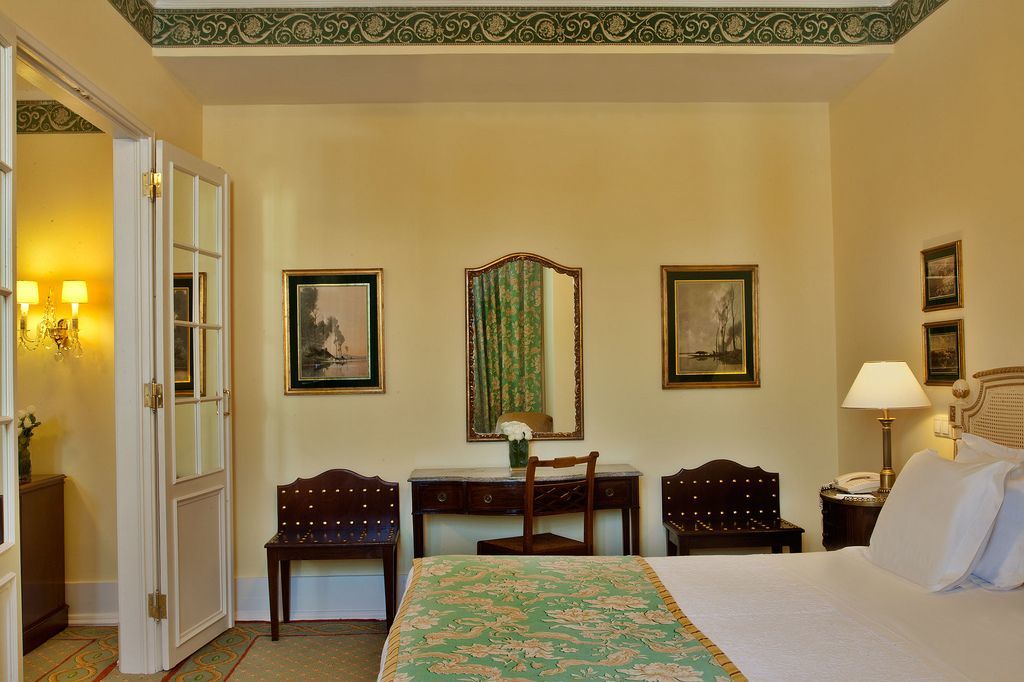 Hotel Avenida Palace Lisboa Exteriér fotografie A room at the hotel