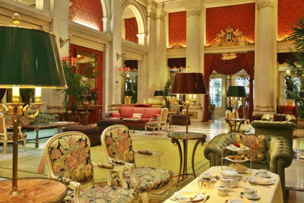Hotel Avenida Palace Lisboa Restaurace fotografie The lobby